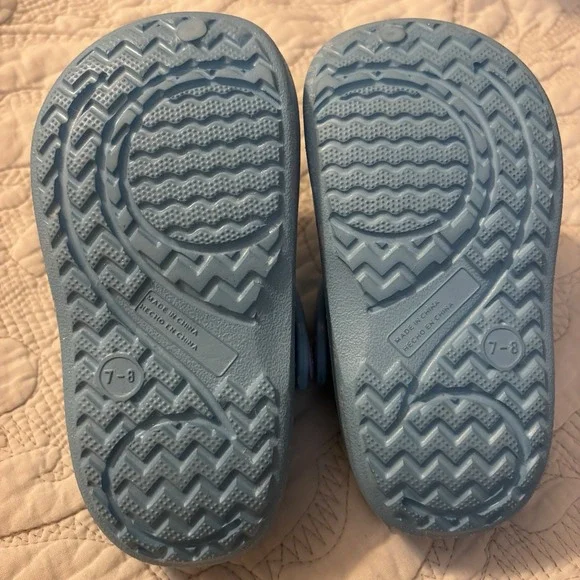 Disney's Frozen Slip On Shoes, Girls‎ Size 7-8 Elsa Ahna Olaf  Adjustable Strap - Picture 9 of 9